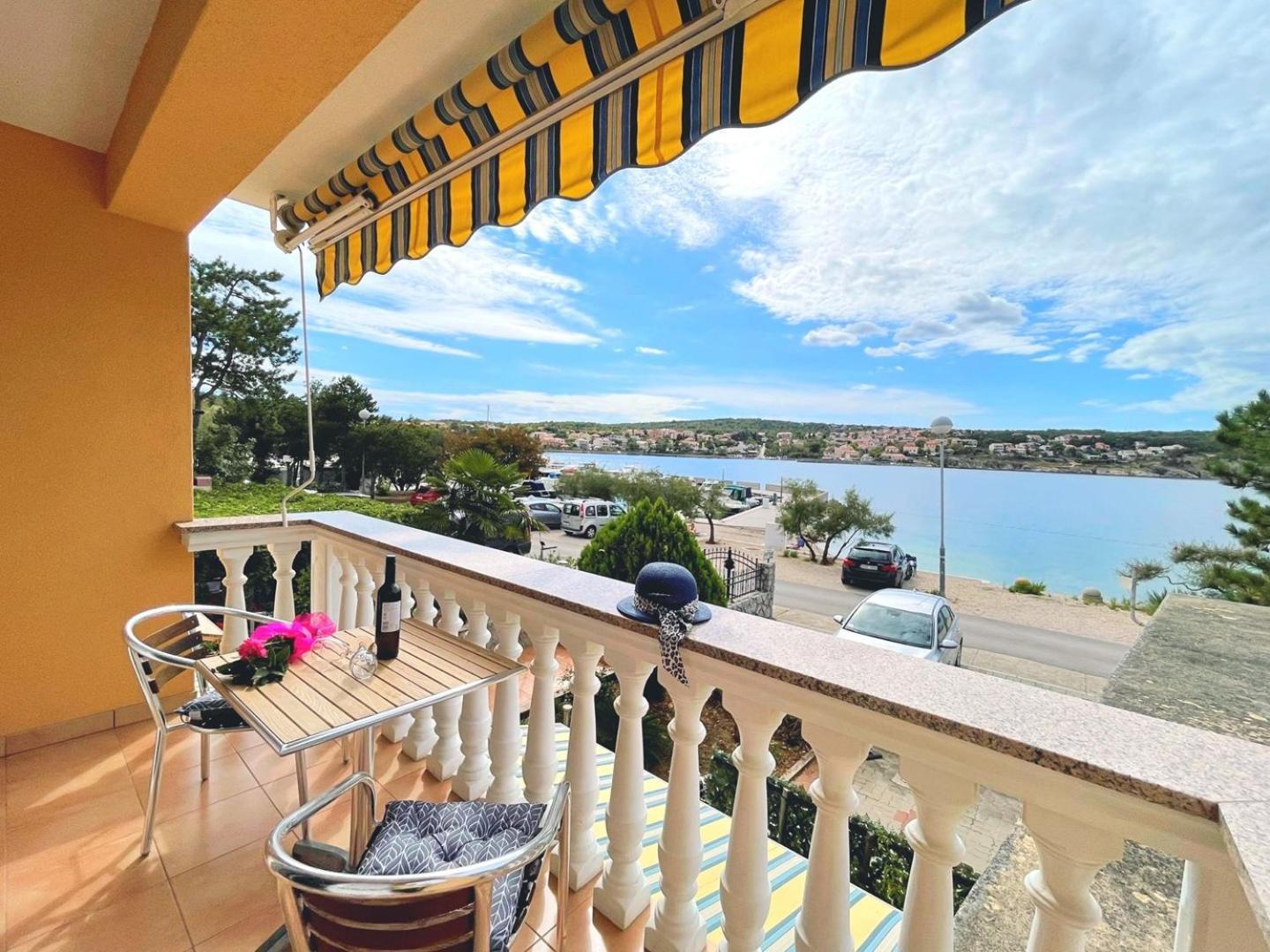 Villa Tiha Lili Silo  Luaran gambar